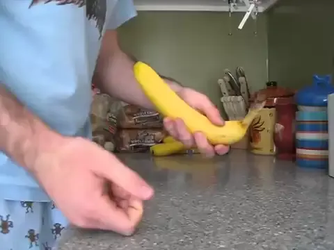 Ez