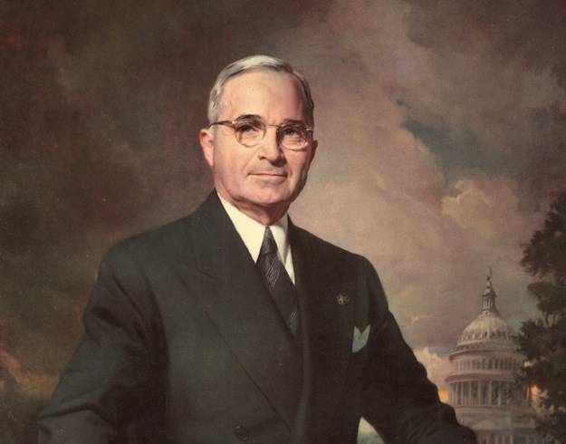 Harry S. Truman elnök nevében semmit sem rövidít az “S” betű.