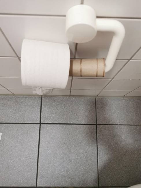 „Nem az én dolgom, hogy kidobjam a régit!"