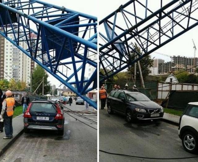 Annyira szerencsés volt, hogy a kábelek is épp csak súrolták.