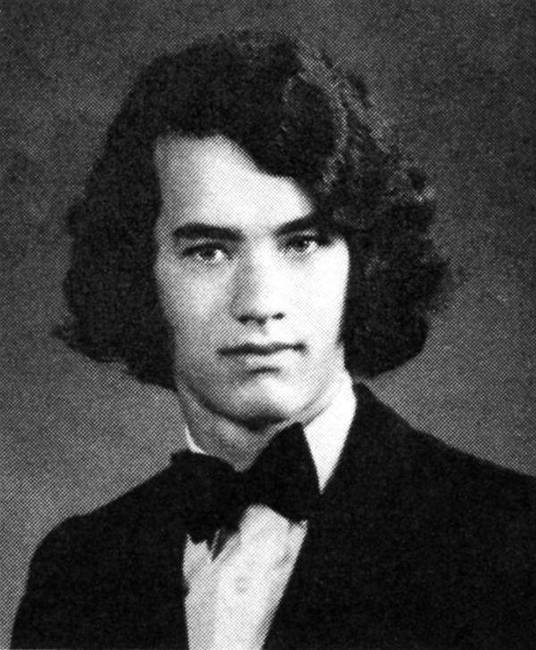 Tom Hanks az 1974-es iskolai albumban.