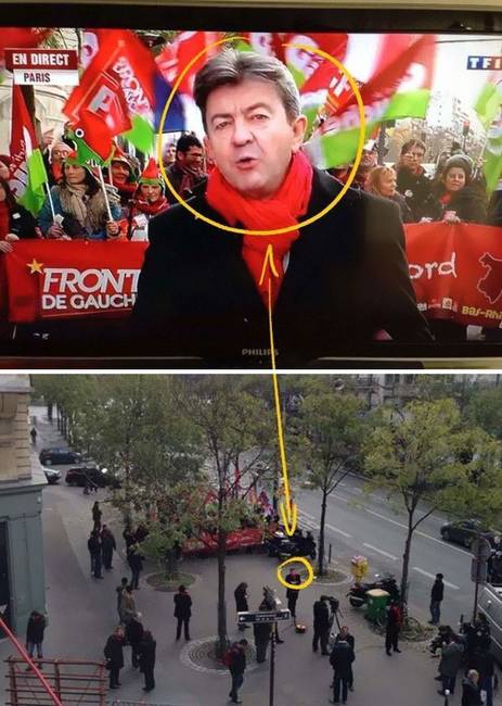 Tüntető „tömeg" Párizsban.