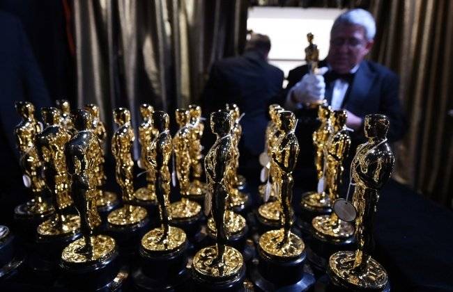 Átadásra váró Oscar-szobrocskák.