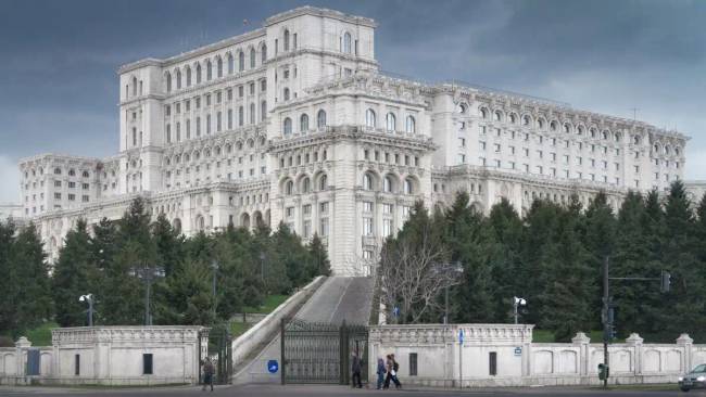 A Parlament Palotájának monumentalitása.