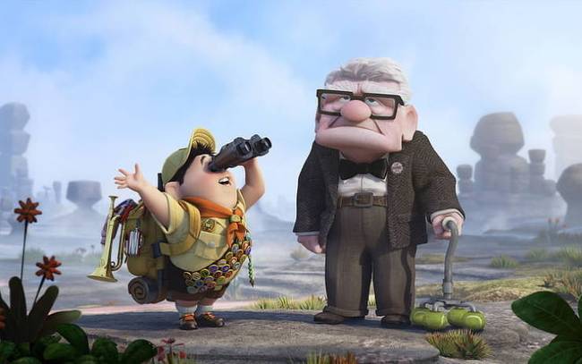 A Fel! című film készítői Carl-t szögletesre csinálták, mivel annyira makacs volt és úgy ragaszkodott az otthonához, míg Russel kerek volt, mint egy léggömb, mivel nagyon élénk volt a természete.