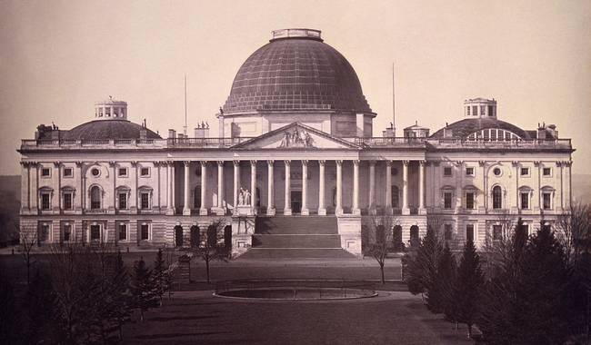 Amerikai Egyesült Államok Capitoliuma: 1846-ban és napjainkban.