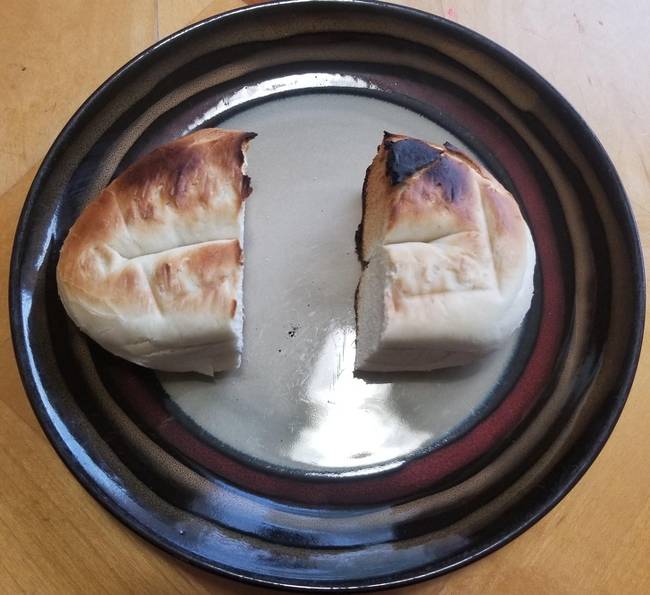 „A lányom panaszkodott, hogy a bagel nem fér be a kenyérpirítóba, ezért mondtam neki, hogy vágja félbe...”