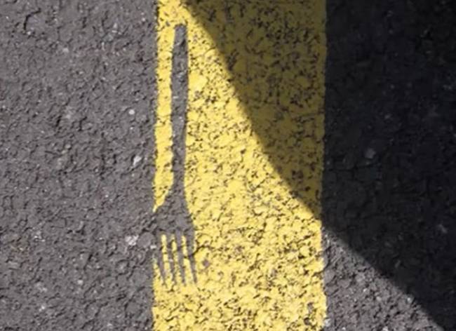 Valaki itt hagyta a villáját.