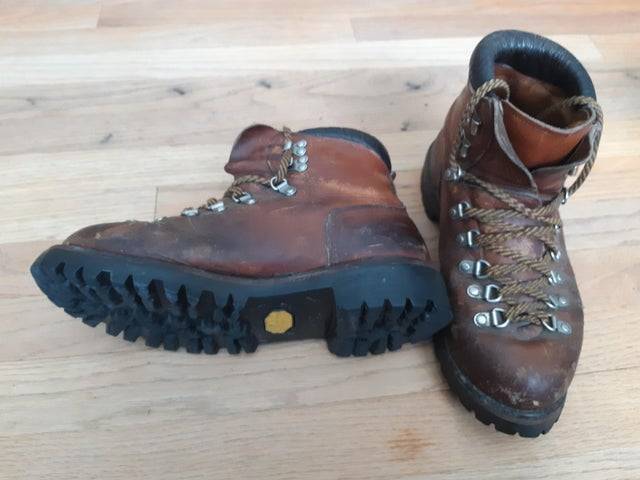 „Képzeljétek el, hogy ezt a 80 dollárért vásárolt Red Wing bakancsot az apám 1976 óta hordja."