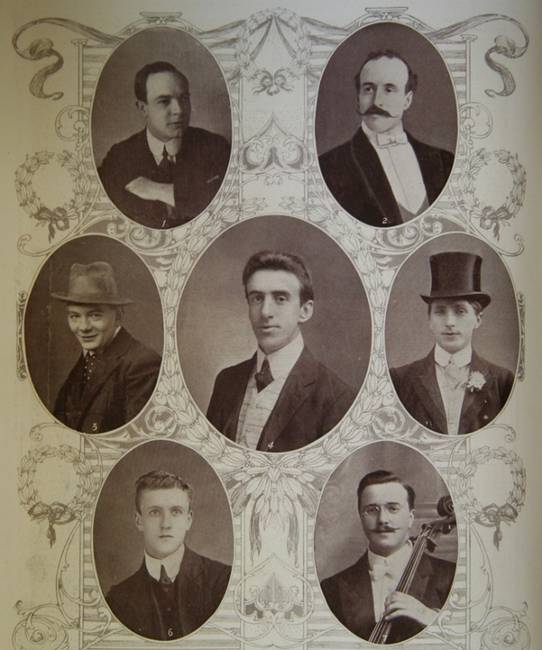 Nem csak legenda: a Titanic zenészei a rémült utasok megnyugtatása végett még akkor is zenéltek, amikor a hajó már süllyedni kezdett, és az utasok fejvesztve menekültek.