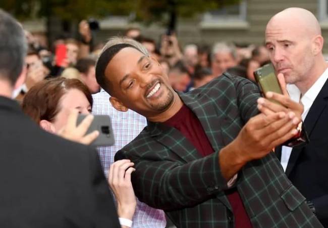 Will Smith nevében a "Will" nem a William név rövidítése, hanem a Willard-é. A teljes neve valójában Willard Carroll Smith.
