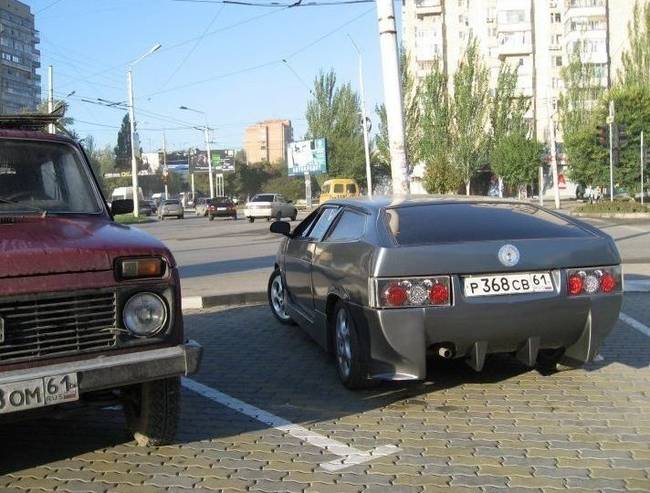 Itt pedig egy másik továbbgondolt Samara.