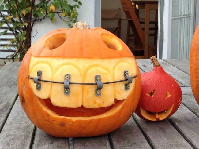 „Apukám fogorvos, ezért így néz ki nálunk egy faragott tök Halloweenkor."