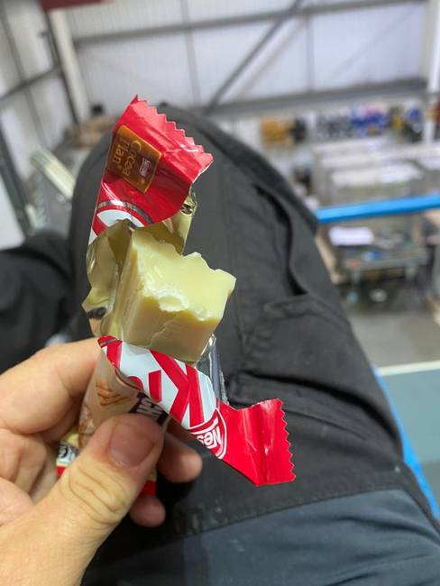„Nem volt töltelék a KitKat-emben."
