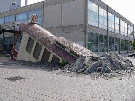 Metrófeljáró Frankfurtban.
