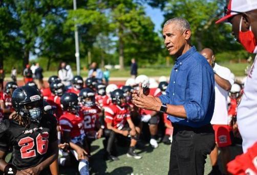 Barack Obama fiatalkorában fagylaltárus volt.