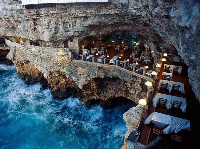 Hotel Grotta Palazzese, Olaszország