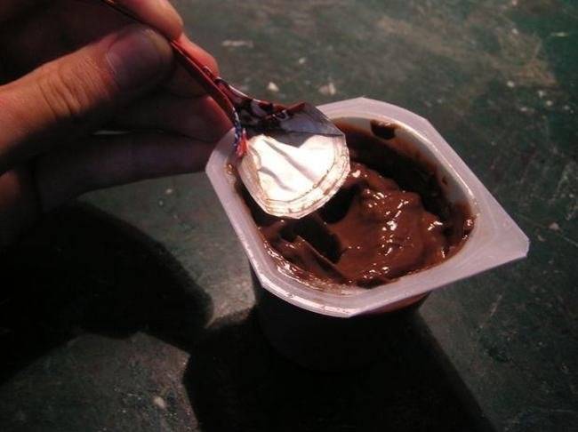 Amikor nagyon éhes vagy, de nincs kéznél kanál.