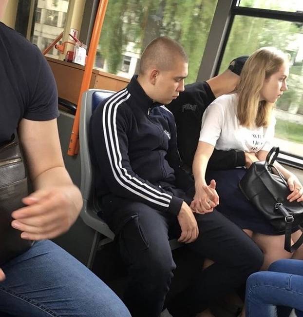 Amikor egy kapcsolat igazán „bonyolult". :D