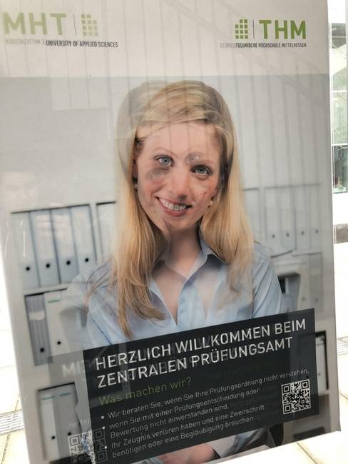Érdemes lett volna először leszedni az előző hirdetést, mert így...