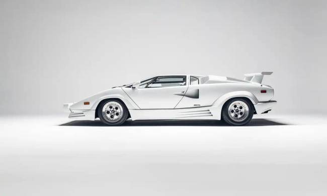 Érhet egy roncs Lamborghini Countach többet egy tökéletesnél?!