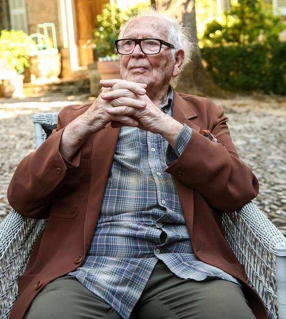 Pierre Cardin, 96 éves