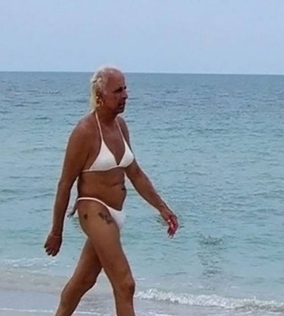 Mindenki számára mást jelent a strand divat.