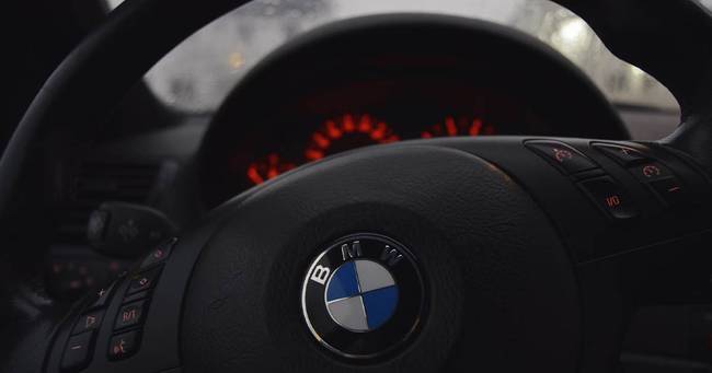 Mely fordulatszámok károsak a motorra: elmagyarázom egyszerűen