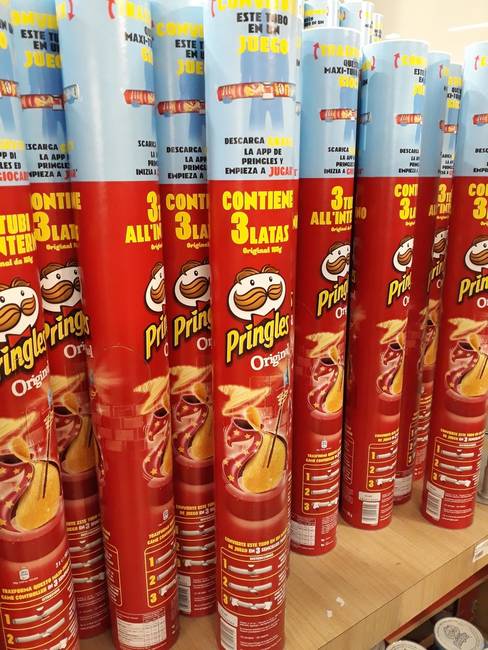 „Olaszországban találkoztam ezekkel az óriás Pringles-chipsekkel."