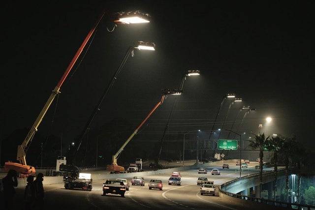 A Volt egyszer egy Hollywood közúti világítása.