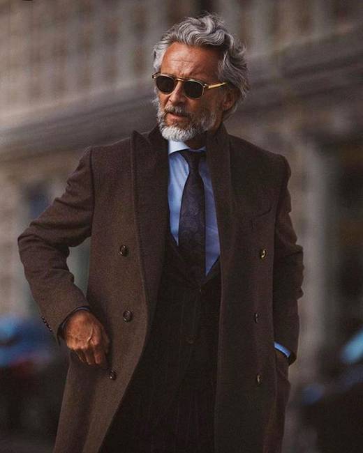 Ben Desombre (52 éves)