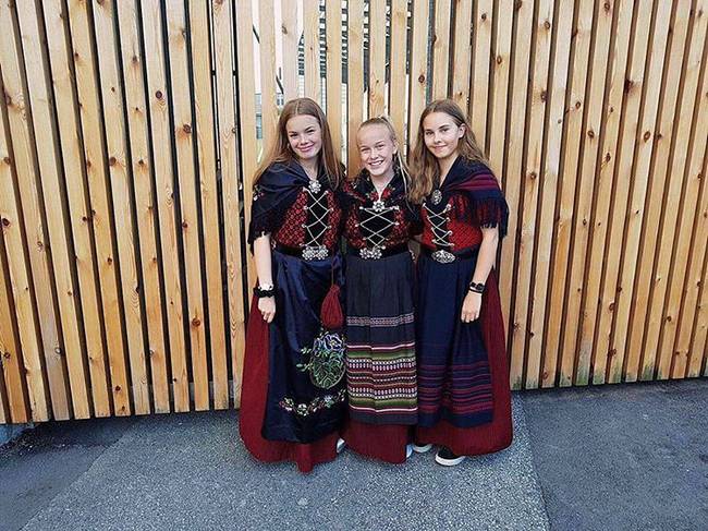 A hagyományok és kultúrák - más európai országoktól eltérően - itt szinte a mai napig teljesen érintetlenek maradtak.
