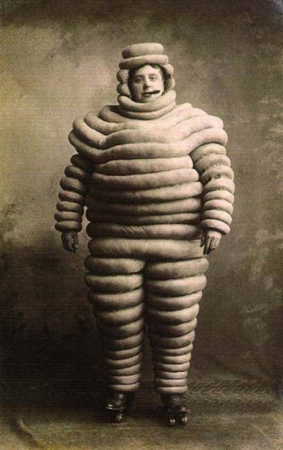 Az első Michelin gumiemberke.