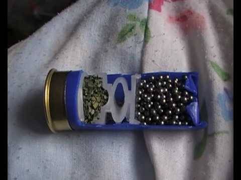 Egy Shotgun töltény belseje.