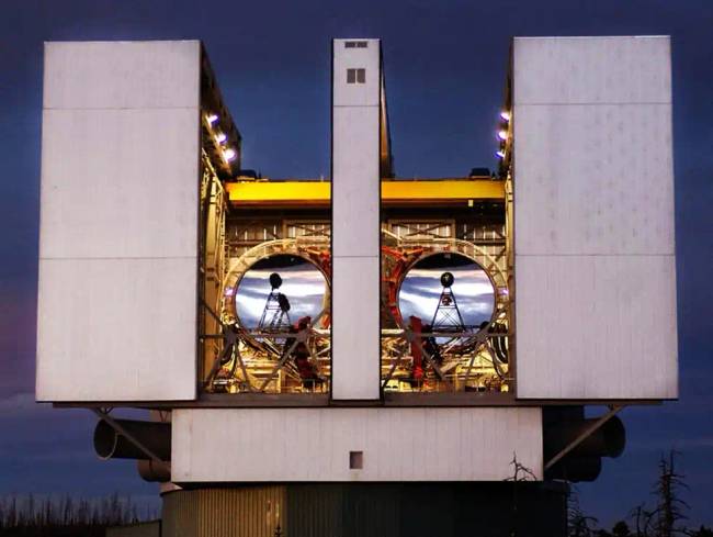 Az LBT (Large Binocular Telescope) A Nagy Binokuláris Távcső