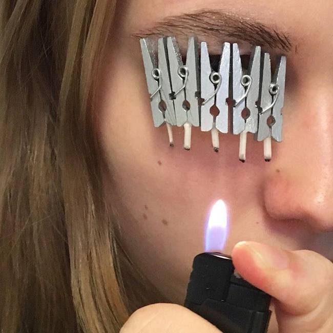 Aki még több szempilla és smink dekorációra kíváncsi, annak csak javasolni tudjuk, hogy keresse fel Sofie Instagram oldalát a képek alatt található linkek valamelyikén.