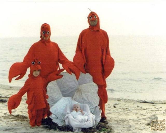 Ez az Instagram-oldal kínos családi fotókat gyűjt, íme a legviccesebbek közülük
