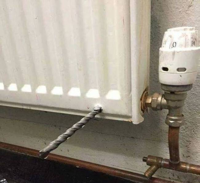 „A szomszéd felújítja a lakását."