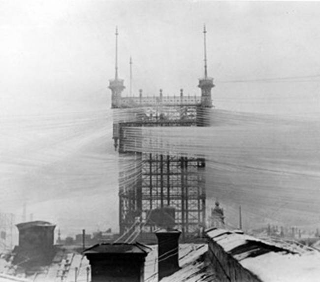 Telefontorony Stockholmban, amely körülbelül 5500 telefonvezetéket tudott kezelni egyidőben.