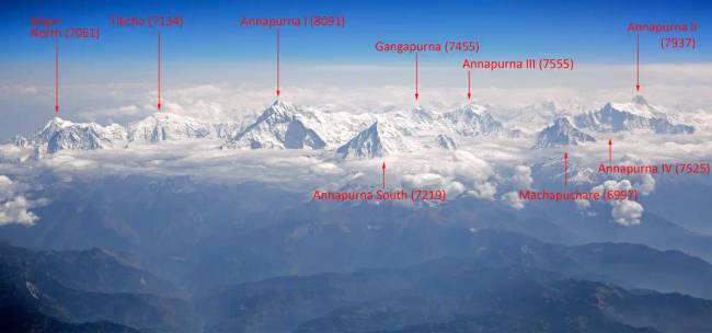 Az Annapurna-hegytömb repülőről nézve.