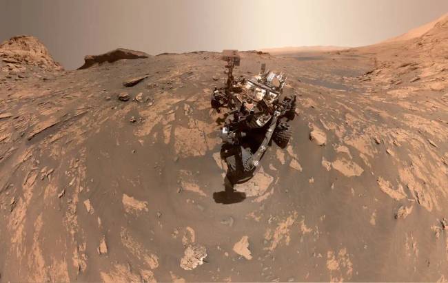 Mik ezek a furcsa kopásnyomok a Curiosity marsjáró kerekein, mikor alig 31 kilométert tett meg