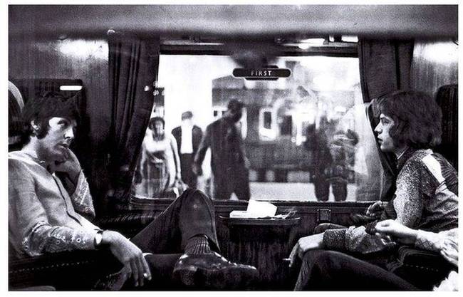 Paul McCartney és Mick Jagger, 1967.