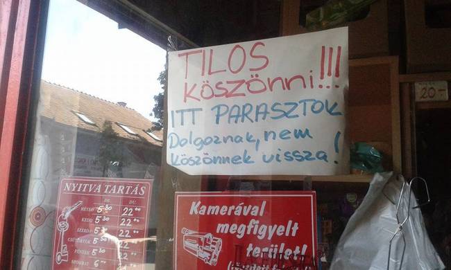 Valaki a kelleténél jobban magára vette a süket fülekre talált köszönését.