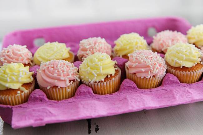 Tojástartóból muffintartó