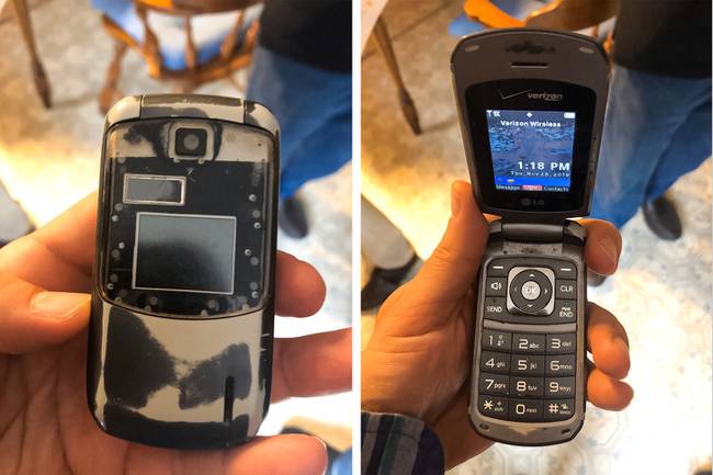 Telefon a 2000-es évek elejéről. Még mindig működik.