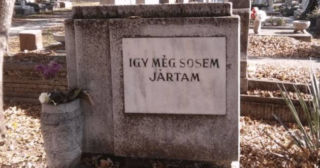 Végezetül pedig még egy hazai felirat.