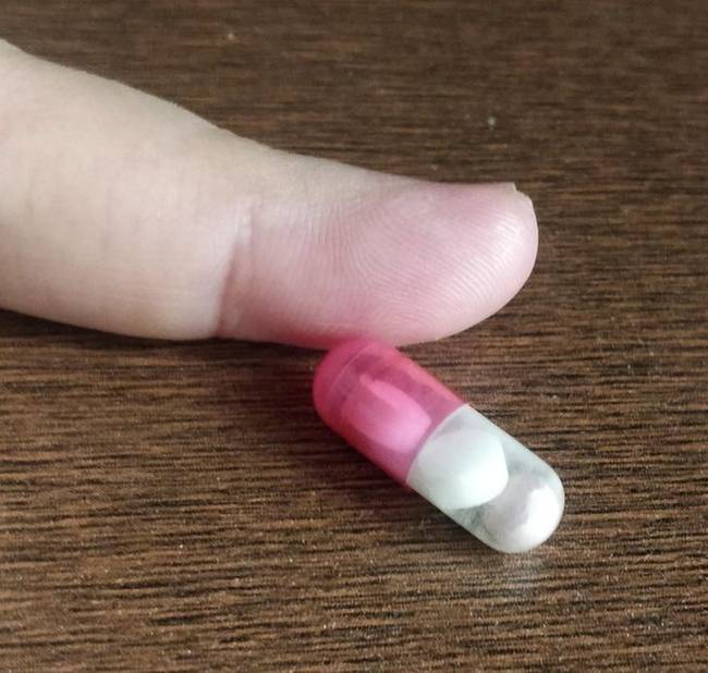 „A tablettámban több apró tabletta van."