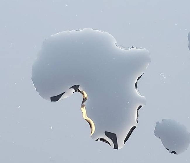 „Találtam egy vízcseppet, ami úgy néz ki, mint Afrika."