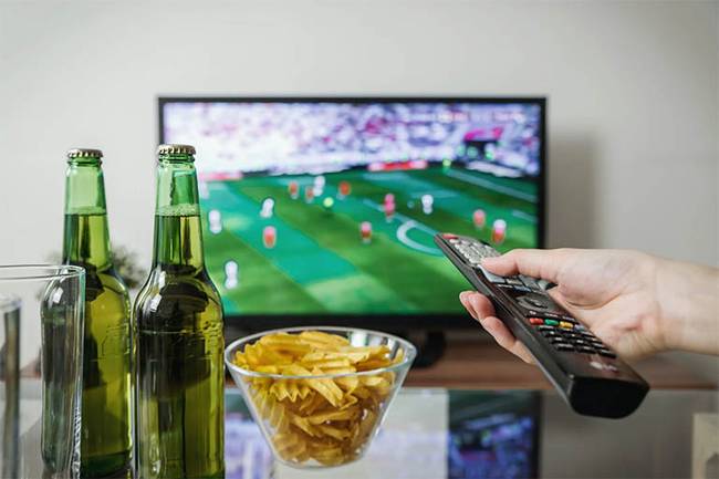 Televízió.