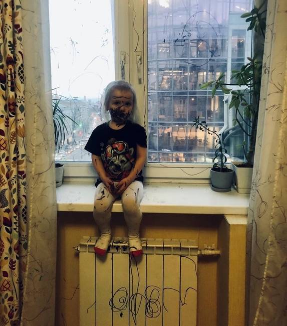 „Így néz ki 5 perc néma csend."